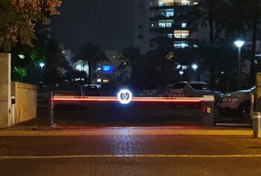 מחסום חשמלי עם לד